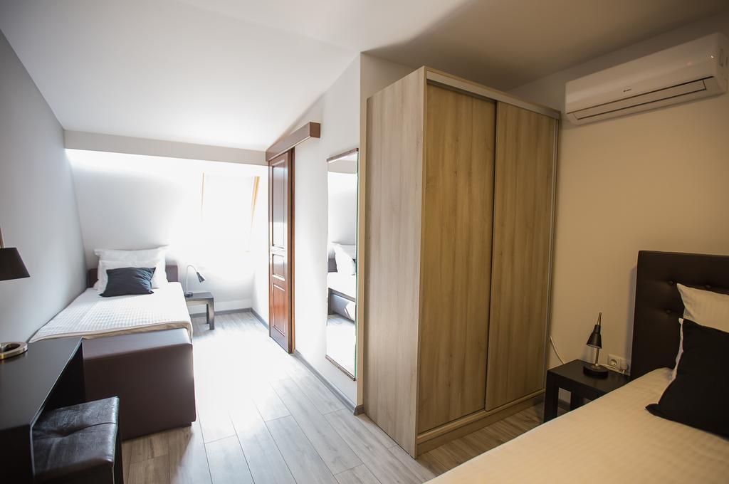Heartland City B&B 图兹拉 外观 照片